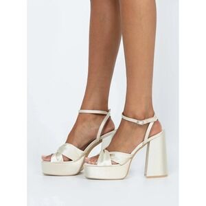 Everlasting Platform Heels Champagne Satin Ankle Strap Block Heel NWT Sz 7